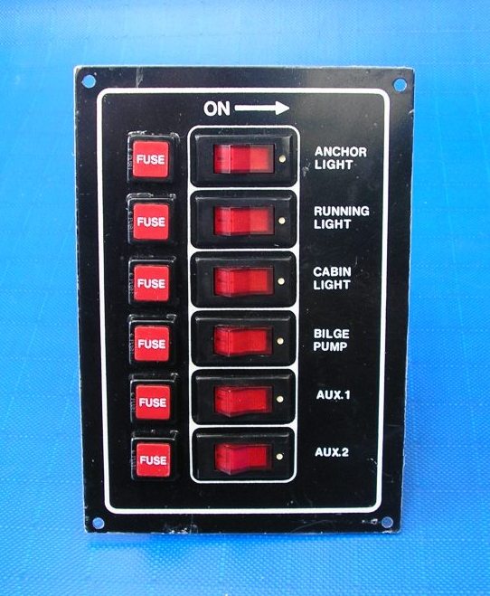 Switch panel Black 12 volt 6 Square fuse holders