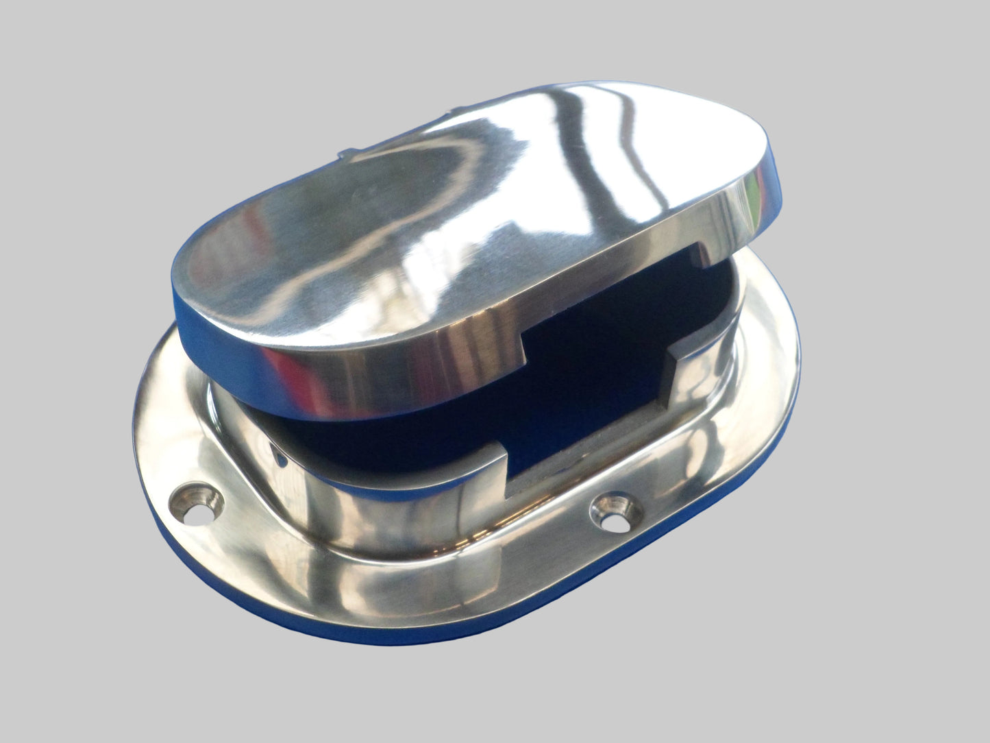 Oval Rope and Chain Deck Pipe