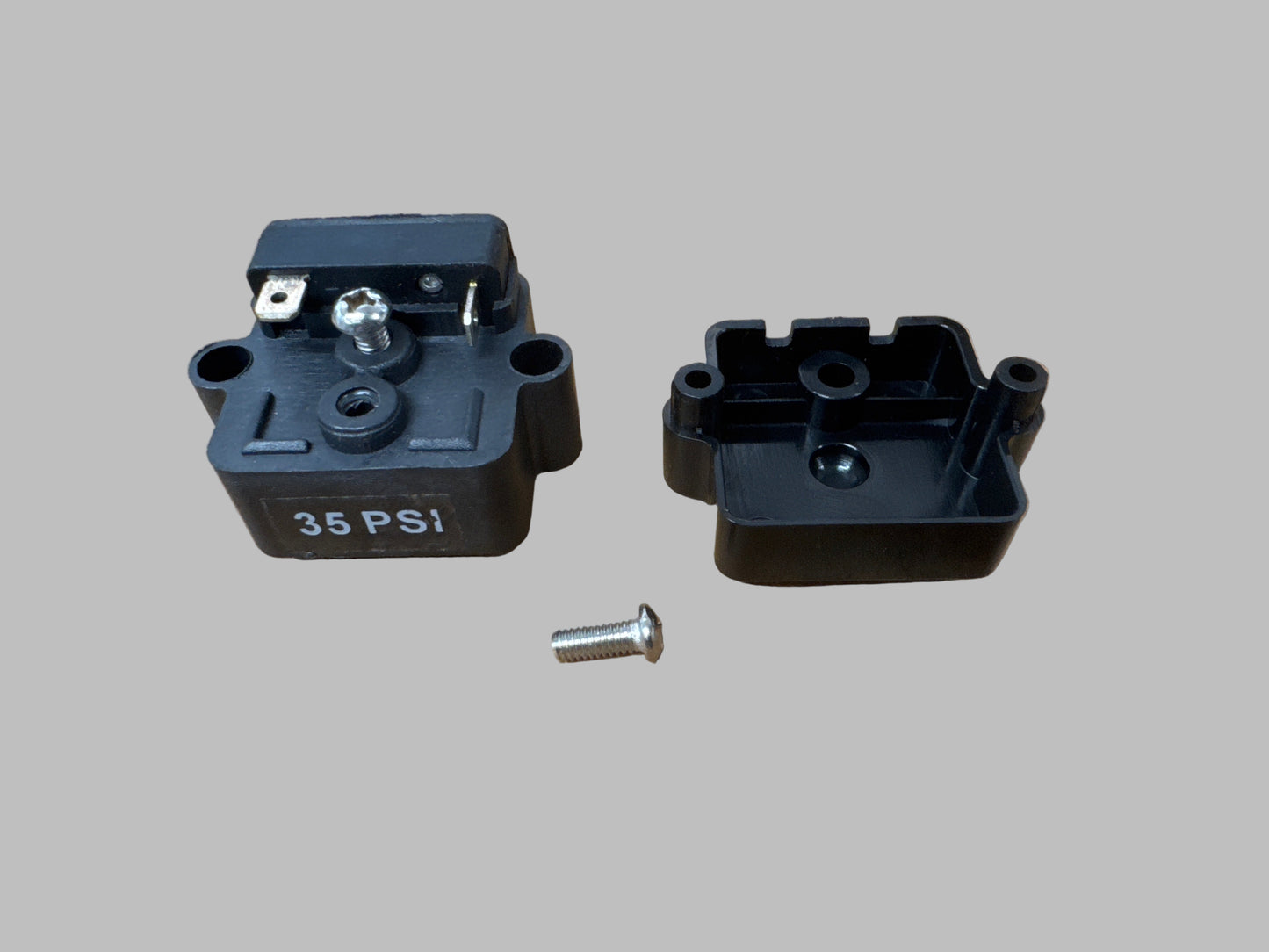 Water pump pressure switch