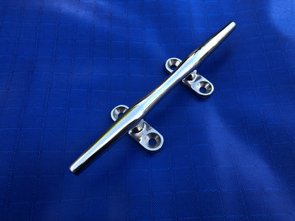 Round 4 hole mount cleat 316ss