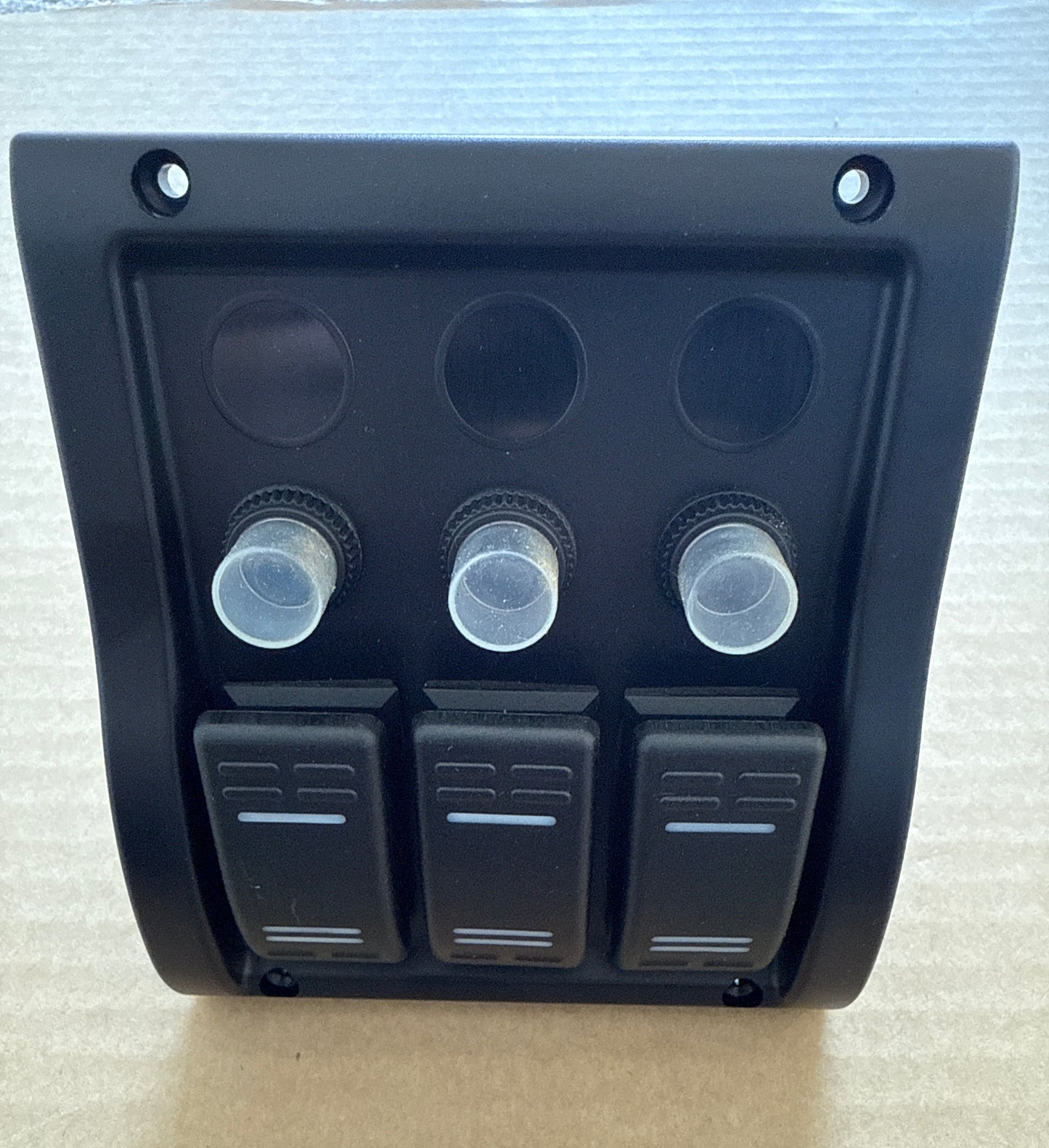 Switch panel 12 volt 3 gang Circuit breakers waterproof