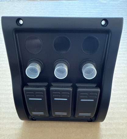 Switch panel 12 volt 3 gang Circuit breakers waterproof