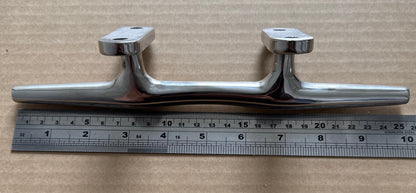 Round 4 hole mount cleat 316ss