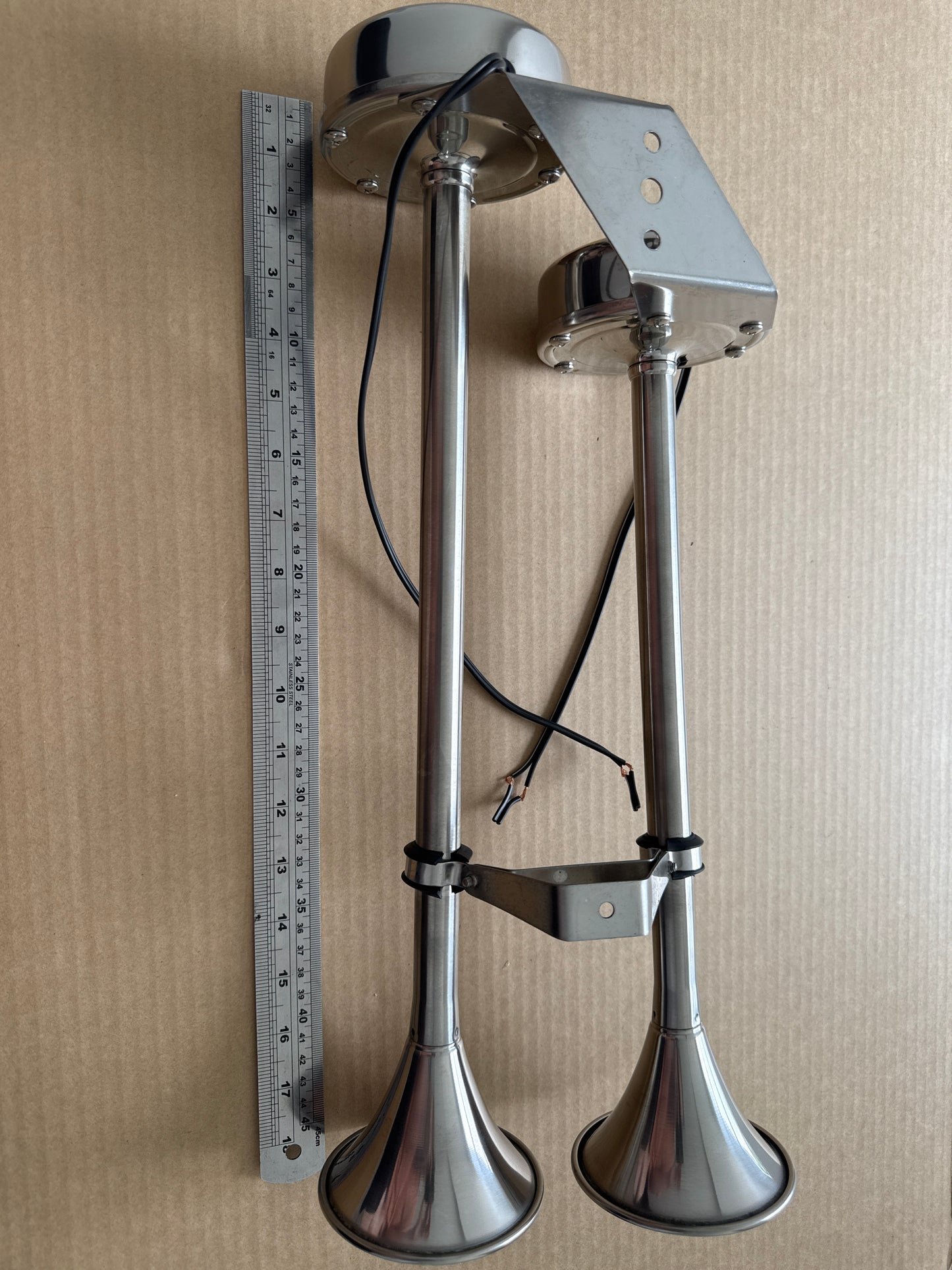 Fog Horn twin trumpet. Stainless steel 12volt