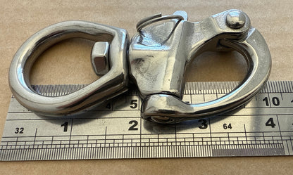 Swivel snap shackle with Large Bail 316 grade Stainless Steel